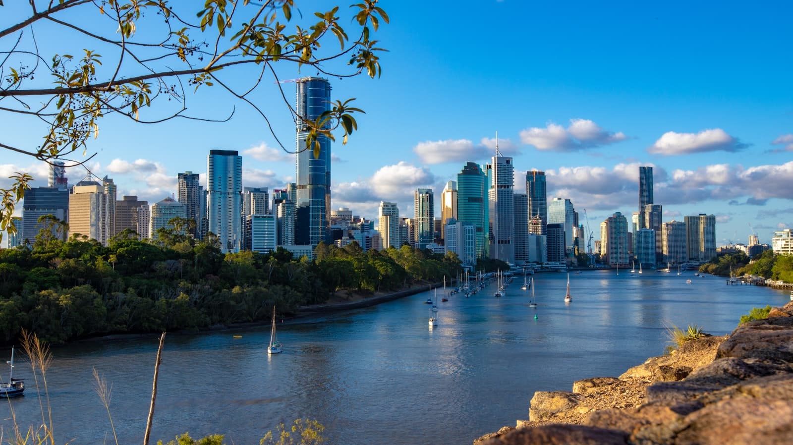 Brisbane skyline at dusk